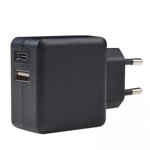 KPS-8302LC Type C travel charger