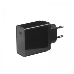 KPS-8305LC TYPE C PD 30W travel charger